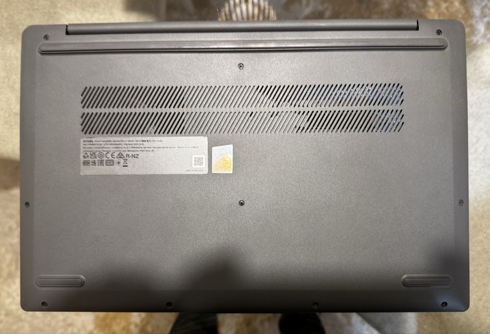 Portátil - Lenovo IdeaPad Slim 3