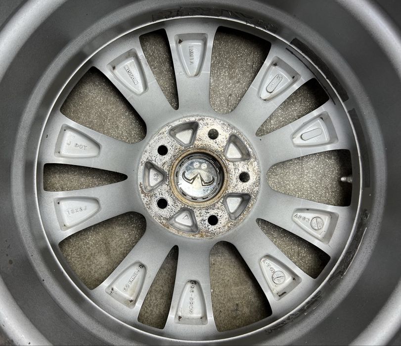 Диски R18 5 114.3 et43 J8 Оригінал Infinity q50 q60 q70 nissan
