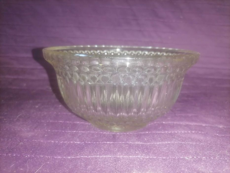 Продам салатницы хрусталь и стекло