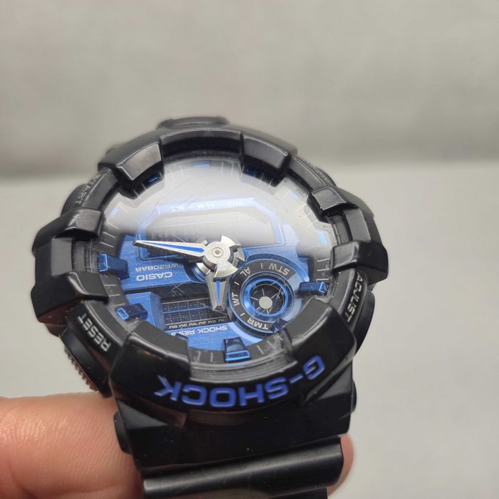 Zegarek G-shock GA-710; Komis Jasło Igielna