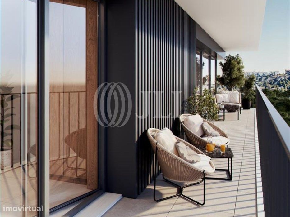Apartamento T4 com estacionamento, Campo Grande, Lisboa