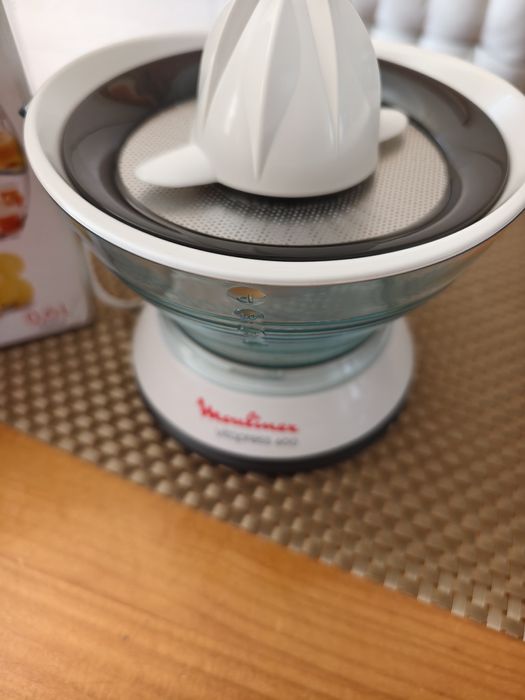 Espremedor MOULINEX Vitapress