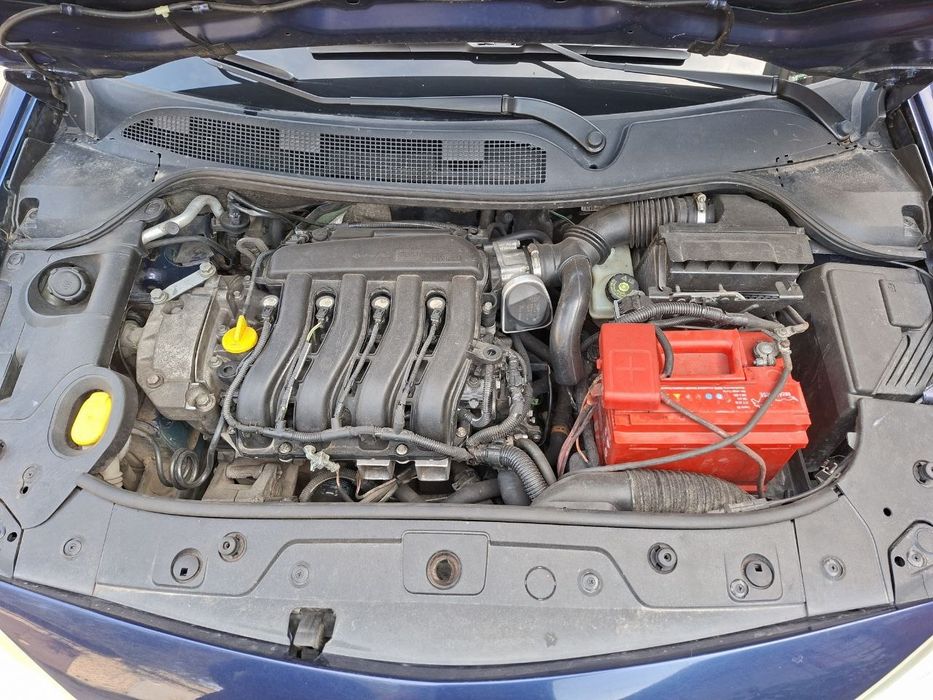 Гарне Авто Renault MEGANE