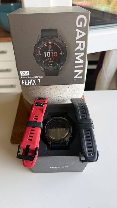 Garmin Fenix 7 Solar Premium Multisport GPS Watch - Excellent Condition + Extra Strap + Box + Cable