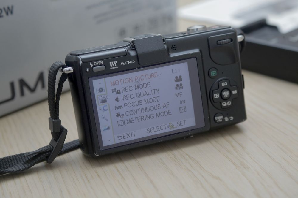 Aparat Lumix GF2 (Zestaw) Bezlusterkowiec