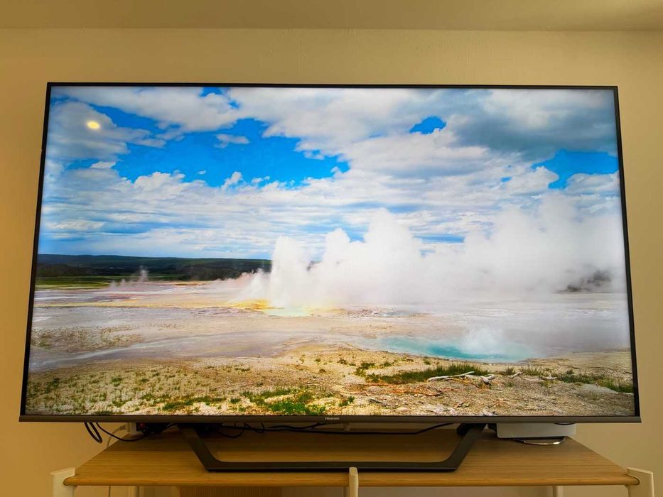 Oportunidade!!! TV Hisense 65 polegadas 4K usada apenas 6 meses!