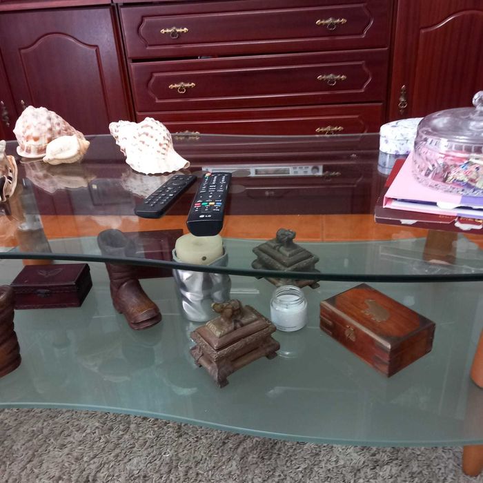Vendo mesa centro sala em vidro