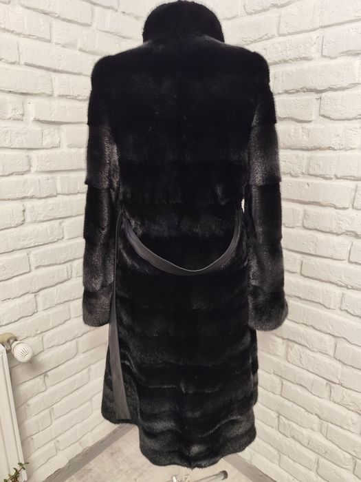 Натуральна норкова довга шуба під пояс чорний діамант