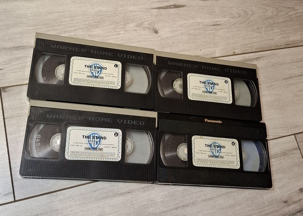 Bastion. Stephen King. 4 kasety VHS. Zestaw.