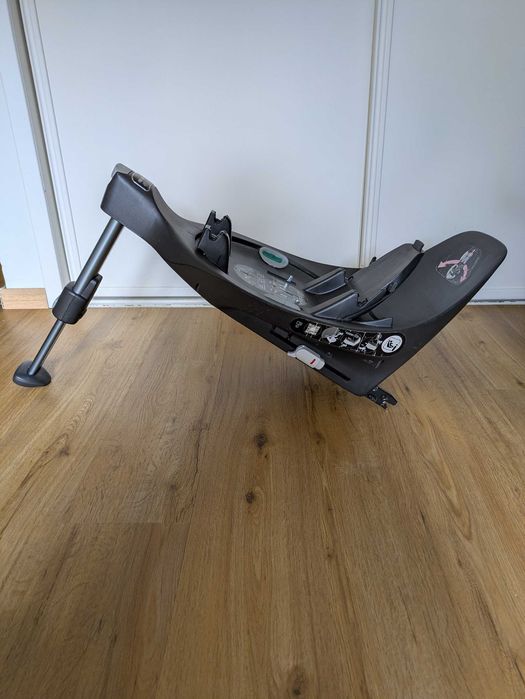 Conjunto ovo e carrinho Cybex - Ovo Cloud Z i-Size e Carrinho Mios