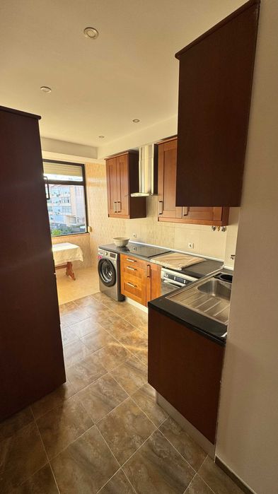 Apartamento T2 para arrendamento