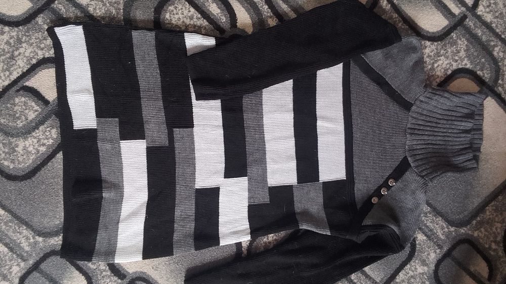 Свитер туника 42-44 р