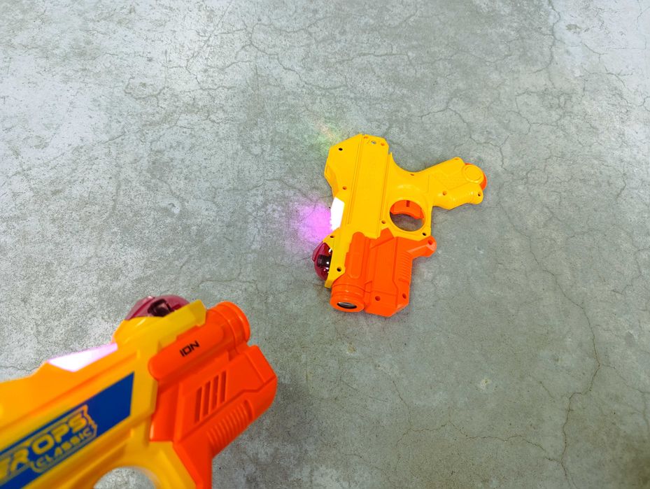Набір лазерних бластерів Nerf Laser Ops Ion 2 шт.(E5393) Стан нових