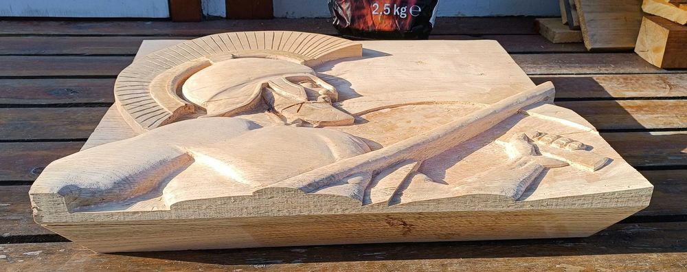 Rzeźba drewniana grecki wojownik