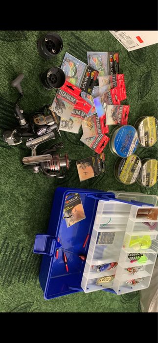 2 nowe porzadne Kołowrotki , akcesoria wedkarskie. Nowe !