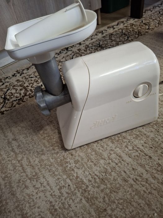 Электромясорубка Дива