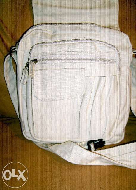 Mala / carteira lacoste - como novo