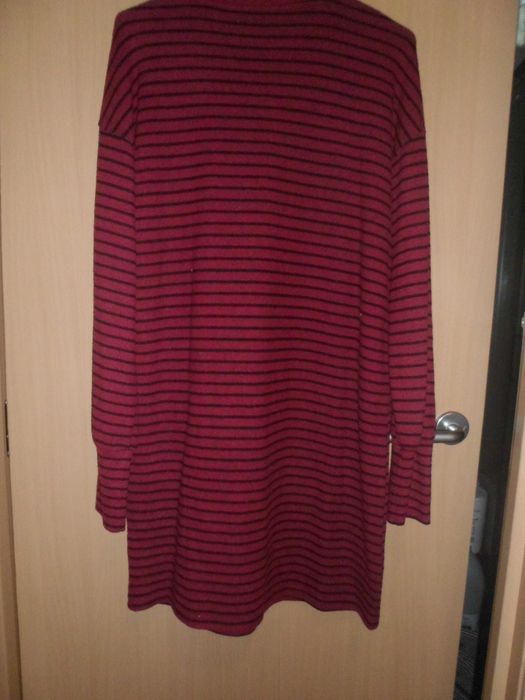 vestido de malha da marca Lefties para mulher