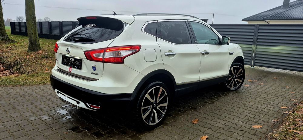 Qashqai 2016r.*1.6diesel*130KM*Ksenon*kamery360*Panorama*Automat*Oryg*