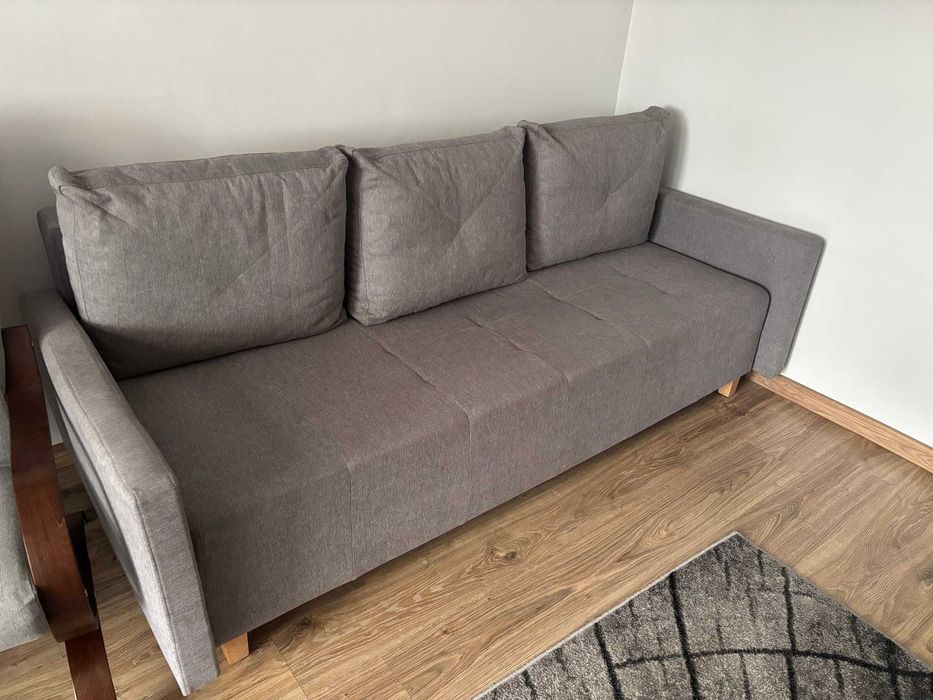 Sprzedam wygodną kanapę