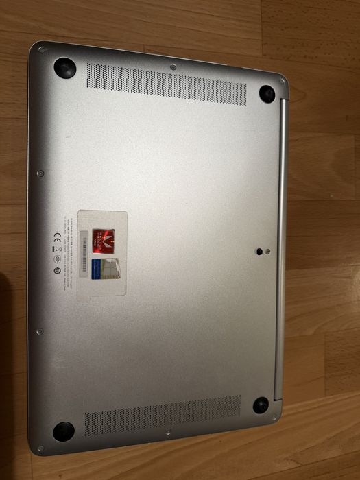 Laptop/ komputer Huawei