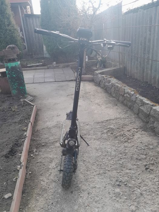 Електросамокат Kugo G2 Pro