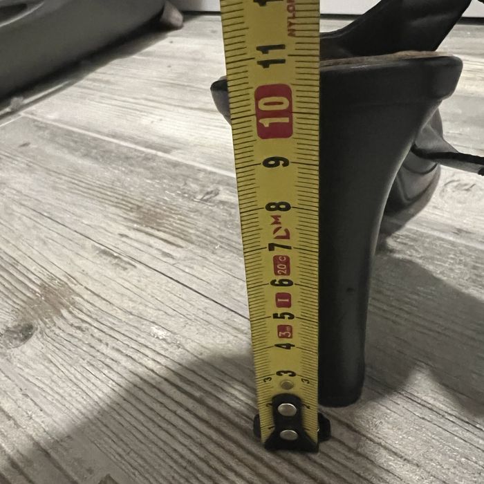 Жіночі шкіряні босоніжки Lasoski BREMA-12 Чорні