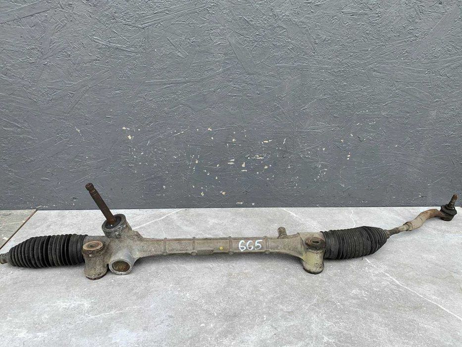 Рулевая рейка Рульова Toyota Yaris P9 2005-2011