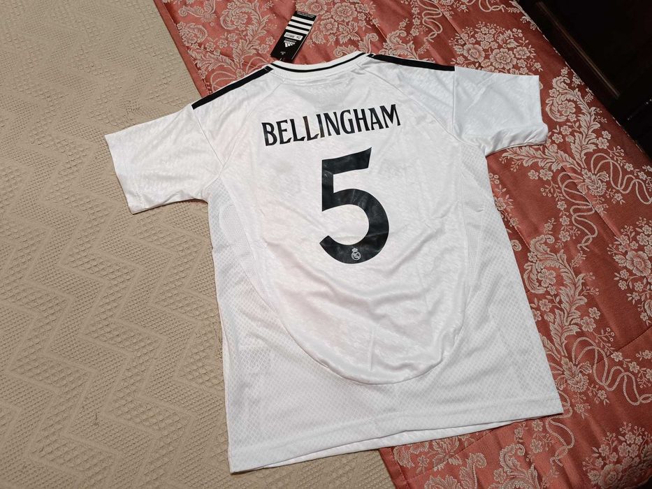 Camisola Criança BELLINGHAM Equipamento REAL MADRID | NOVO