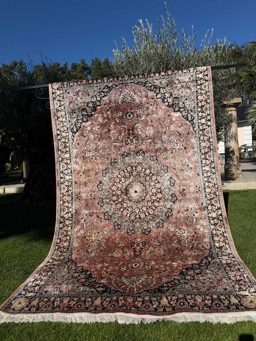 Jedwabny ręcznie tkany dywan perski GHOUM / Qom 310x185 galeria 35 tyś