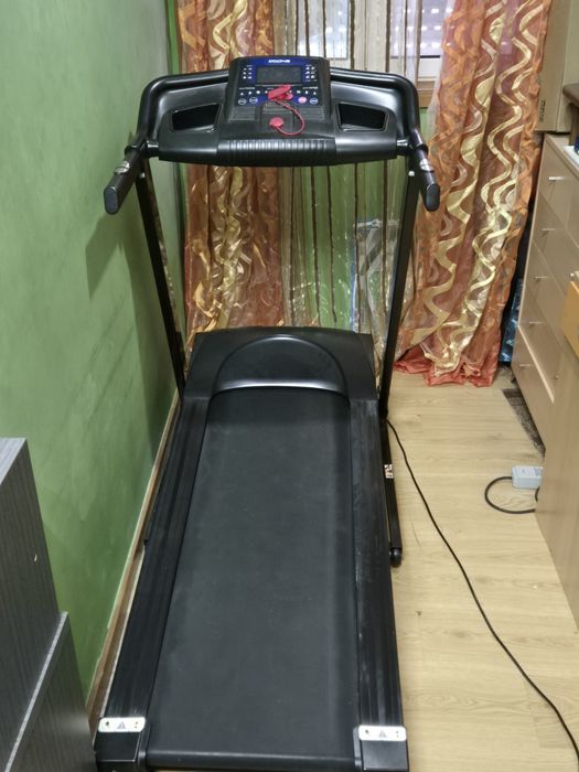 Passadeira de Corrida Elétrica Doone — Excelente Estado