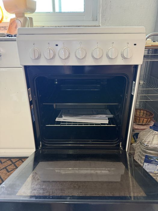FORNO + FOGÃO ELETRICO 50cm x 61x 85cm