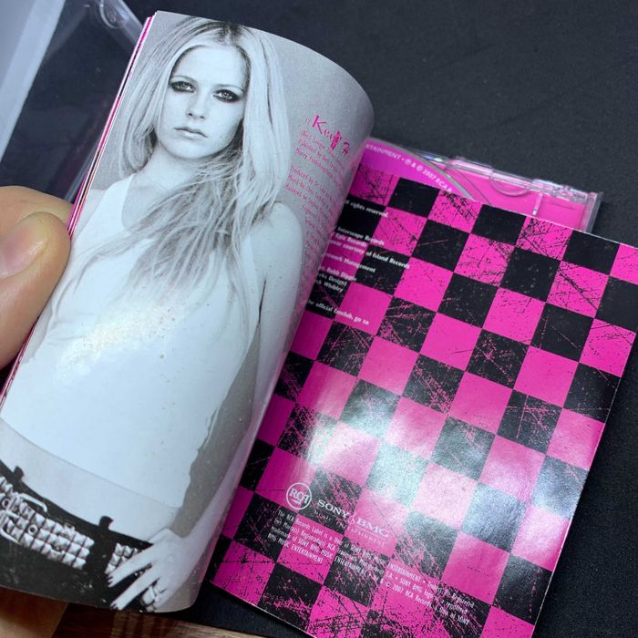 Фірмовий СД Avril Lavigne – The Best Damn Thing 2007 Sony BMG EU