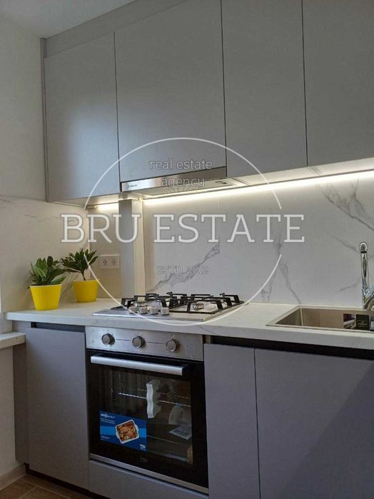 Продам 2к кв-ру з новим ремонтом Дарниця, Дніпровський р-н