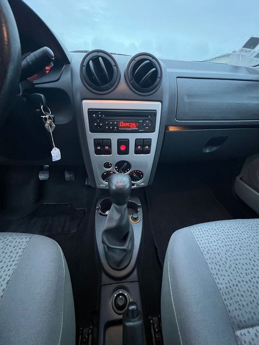 Dacia Logan 1.6 2006