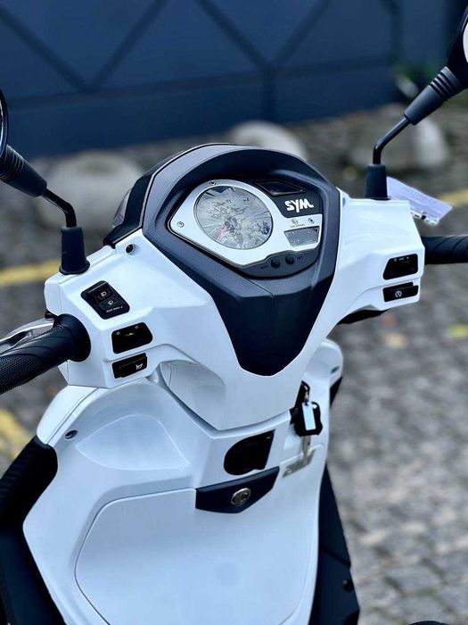 Новий Скутер Sym Symphony ST 200i в Арт мото Житомир