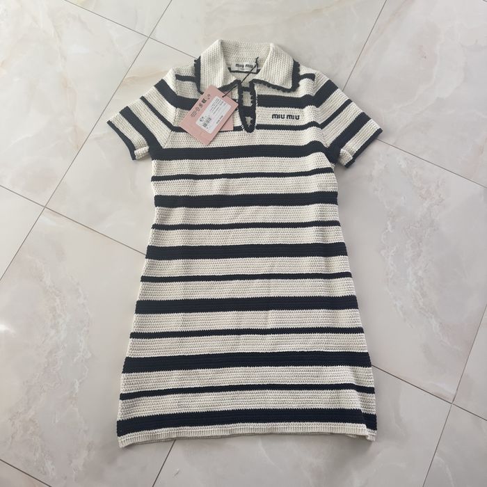 Miu miu платье розмір 36 нове