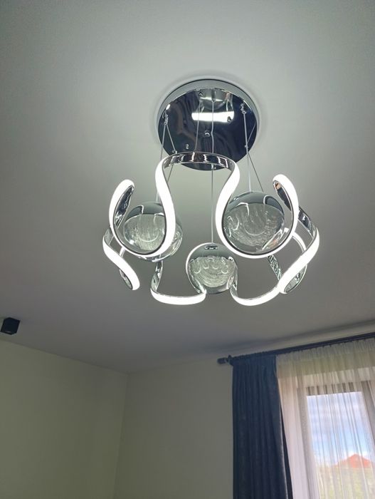 Люстра... Сучасна люстра