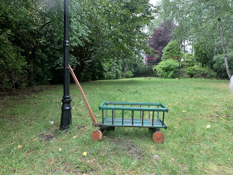 Wozek do zabawy dla dziecka - drewniany