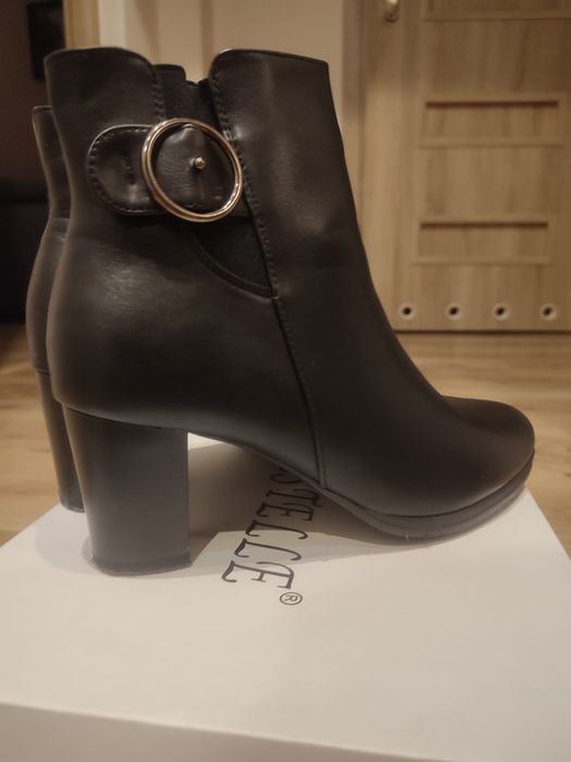 Buty botki rozmiar 39