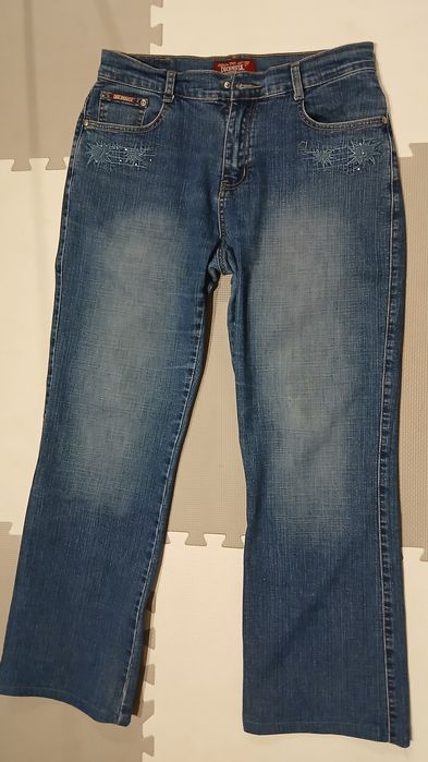 Spodnie damskie jeansy