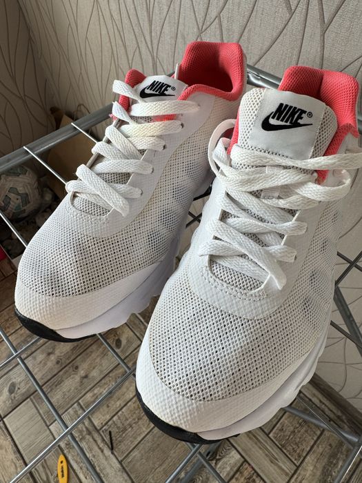 Кросівки nike air max invigor для бігу/спорту, 38 розмір
