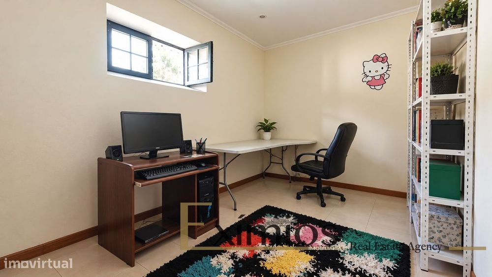Quinta com 19.600m², situada na Maia