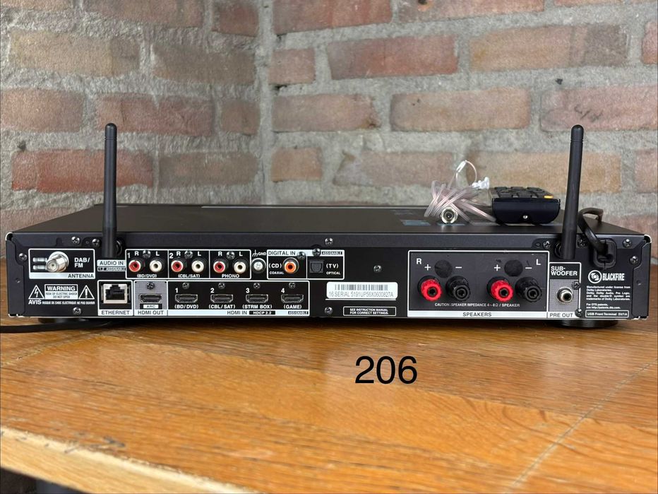 Onkyo TX-L20D Smukły amplituner stereo, Wi-Fi, 4K HDMI, streaming 2.1