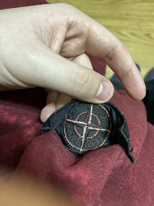 Stone island off dye