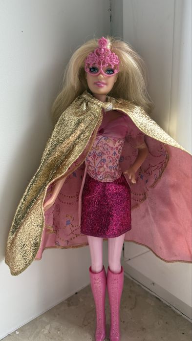 Lalki barbie i trzy muszkieterki