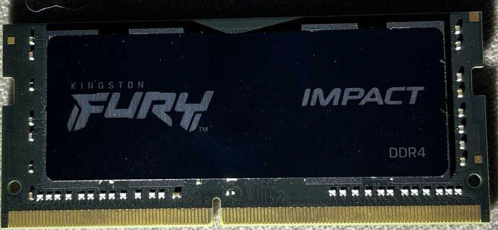 1x 32 GB RAM DDR4 2400 Kingston Fury 1 kość [7]