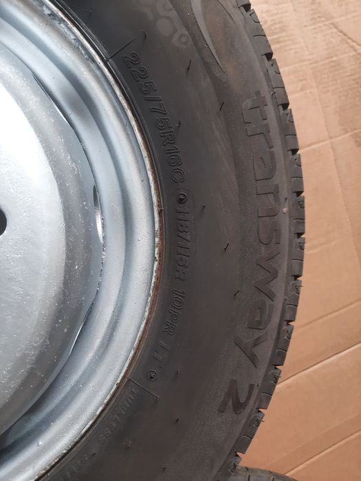 Opony 2 sztuki  lassa  teanswey 2 . 9 mm felgi 16 iveco  felgi  felga