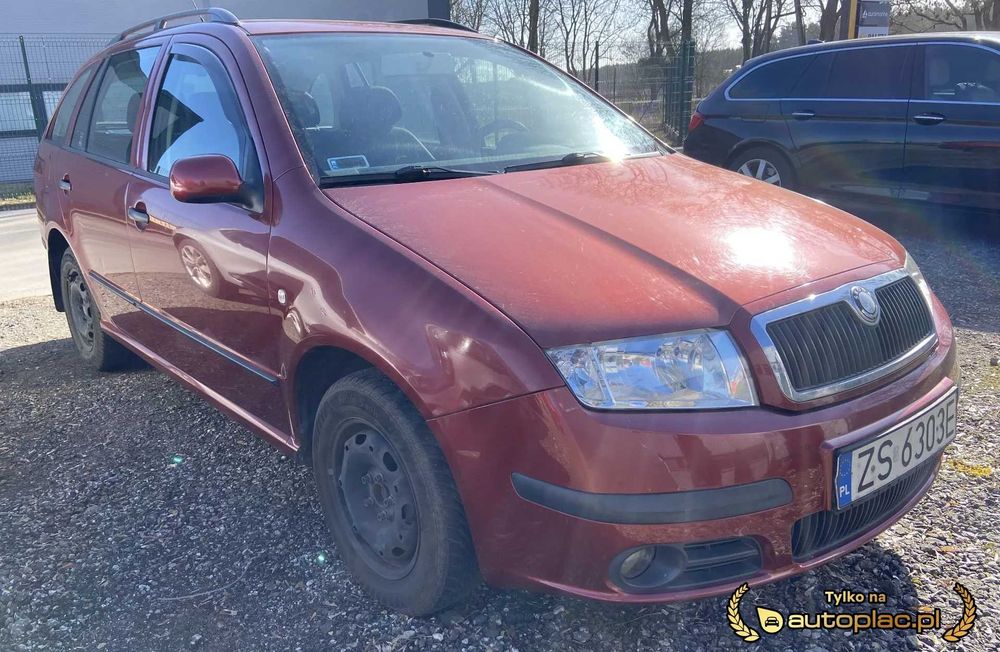 Skoda Fabia 1.2 benz. 2005 pierwszy właściciel salon polska bezwypadkowy 161 tys.