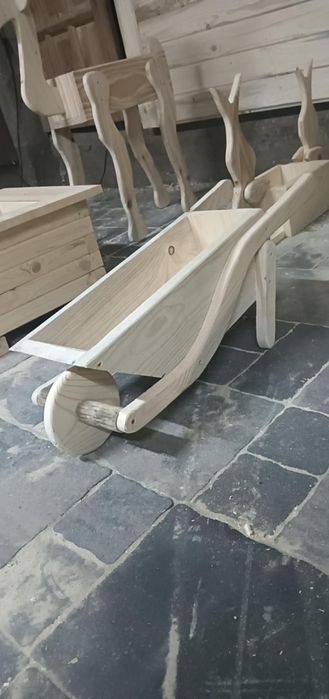 Donice (Jelonek Sarenka królik taczka)